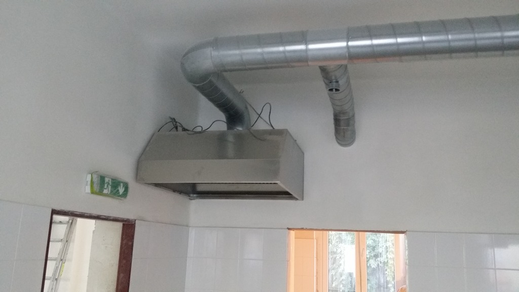 Vzduchotechnika školní kuchyně Zlonice